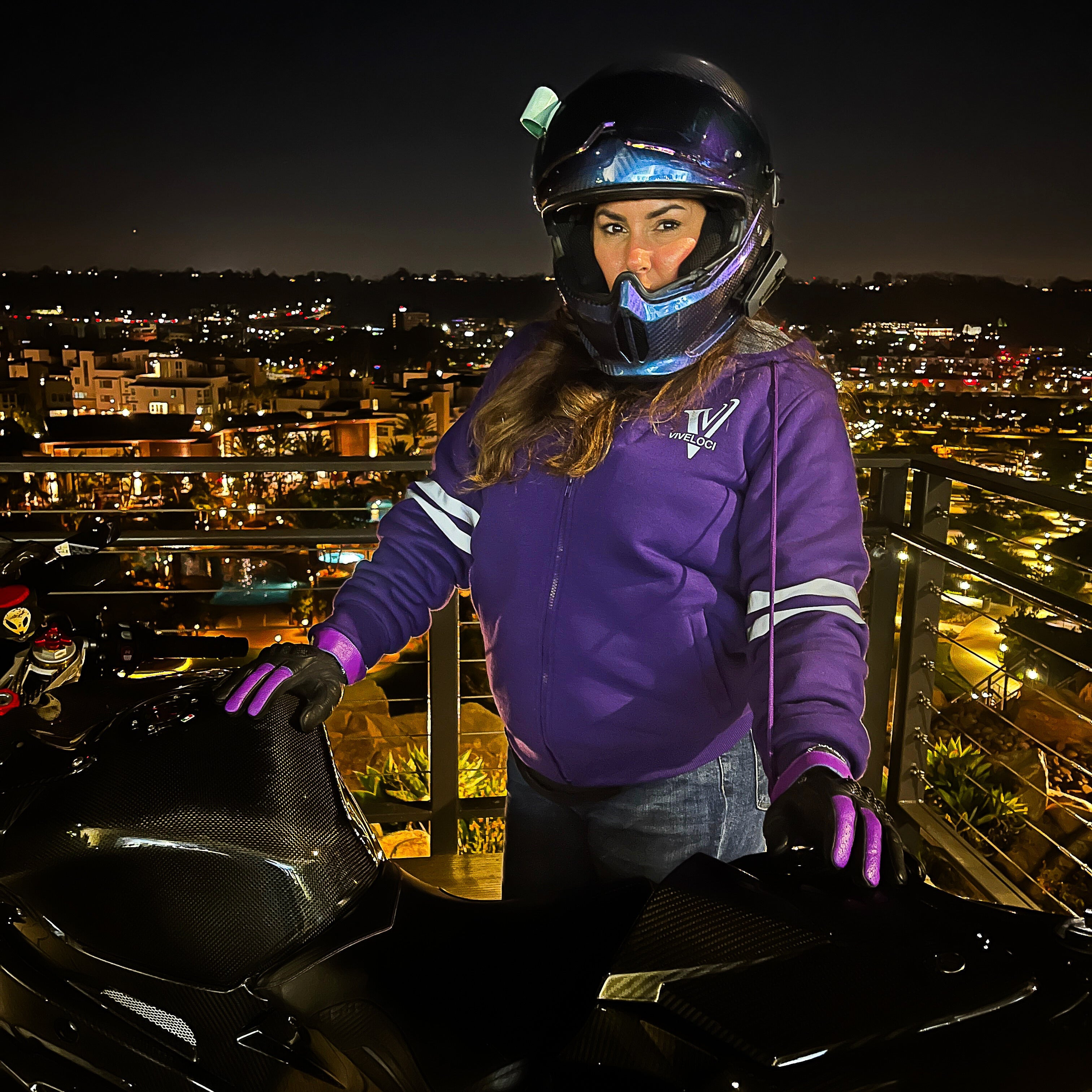 Stephanie (@suzukistephie) wearing Ciao Bella Motorcycle Gloves in Purple